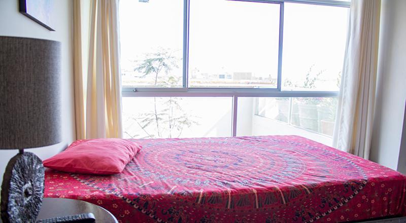 VENTA DE CASA DE 3 PISOS EN PIMENTEL